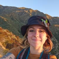 Sitter Profile Image: Dakota H.