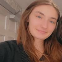 Sitter Profile Image: Arianna P.