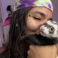 Sitter Profile Image: Arly M.