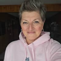 Sitter Profile Image: Lizzy L.