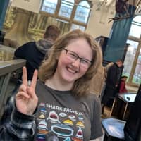 Sitter Profile Image: lauren h.