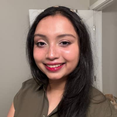 Sitter Profile Image: Fariya S.