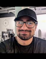 Passarens profilbild: Ramtin S.