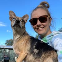 Sitter Profile Image: Shelby P.