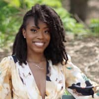 Sitter Profile Image: Raven H.