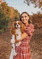 Sitter Profile Image: Giovanna M.