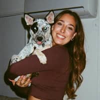 Sitter Profile Image: Vanessa O.