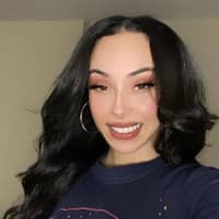 Sitter Profile Image: Mikayla P.