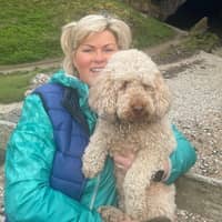 Sitter Profile Image: Zoe J.