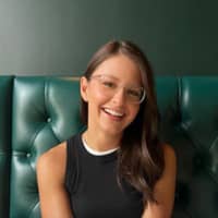 Sitter Profile Image: Lauren M.