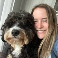 Sitter Profile Image: Zoey S.