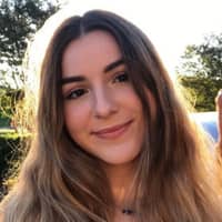 Sitter Profile Image: Glenda V.