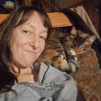 Sitter Profile Image: Roxanne H.