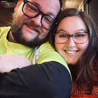 Sitter Profile Image: Justin & Stephanie W.