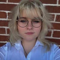 Sitter Profile Image: Caitlin R.