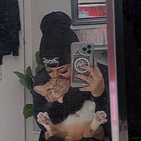 Sitter Profile Image: Christina G.