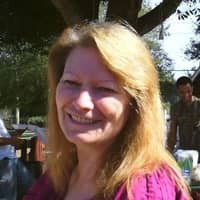 Sitter Profile Image: Linda L.