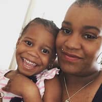 Sitter Profile Image: Raychelle S.