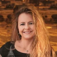 Sitter Profile Image: Nikki L.