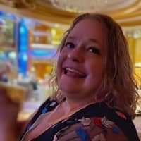 Sitter Profile Image: janelle m.