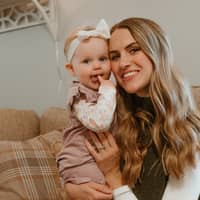 Sitter Profile Image: Courtney F.