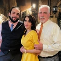 Sitter Profile Image: Michelle & Lino & Nico S.