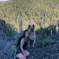 Sitter Profile Image: Cata D.