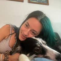 Sitter Profile Image: Carlie D.