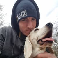 Sitter Profile Image: Yascha M.