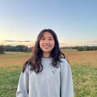 Sitter Profile Image: Soo K.