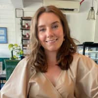 Sitter Profile Image: Aine H.