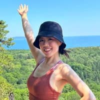 Sitter Profile Image: Yunwen S.