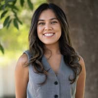 Sitter Profile Image: Isabel A.