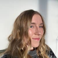 Sitter Profile Image: Mackenzie M.