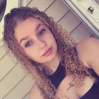 Photo de profil du pet sitter : Tiphaine s.