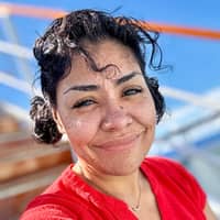 Sitter Profile Image: Paola A.