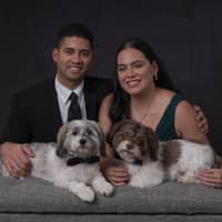 Sitter Profile Image: Araceli & Uciel C.