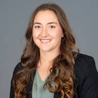 Sitter Profile Image: Lindsay M.