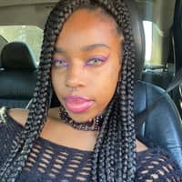 Sitter Profile Image: Lillian C.