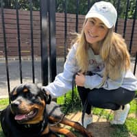 Sitter Profile Image: Haley V.