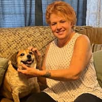 Sitter Profile Image: Bonnie R.