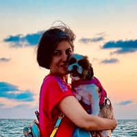 Sitter Profile Image: sara h.