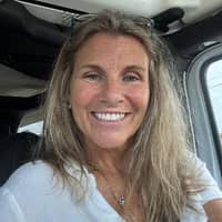 Sitter Profile Image: Kelly F.