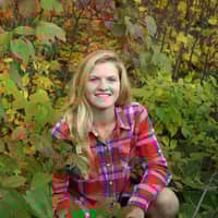 Sitter Profile Image: Annie R.