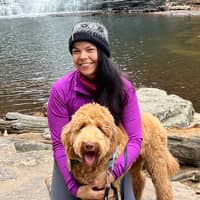 Sitter Profile Image: Chloe H.