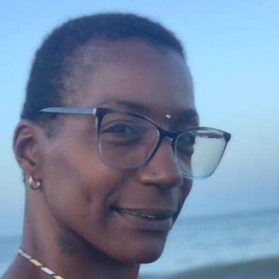 Sitter Profile Image: Ayanna R.