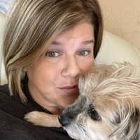 Sitter Profile Image: Shelley H.