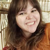 Sitter Profile Image: Angela E.