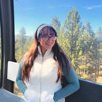 Sitter Profile Image: Giovanna S.