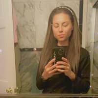 Sitter Profile Image: lauren l.